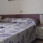Casa Della Chicca * מנדלו דל לאריו