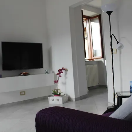 Casa Della Chicca * Манделло-дель-Ларио