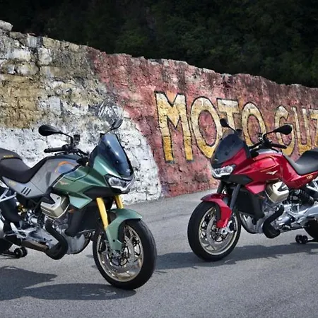 Casa Della Chicca * マンデッロ・デル・ラーリオ